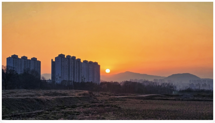 제목이 들어갑니다